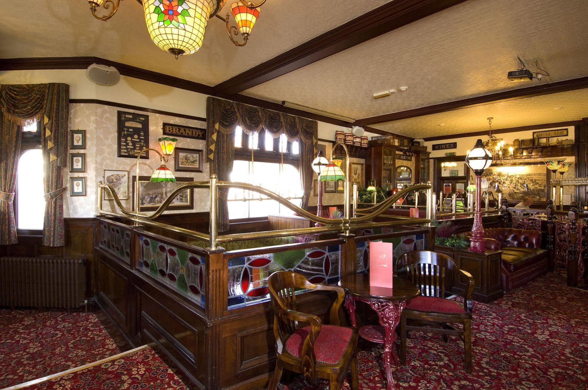 The Railway Hotel Worthing Exteriör bild
