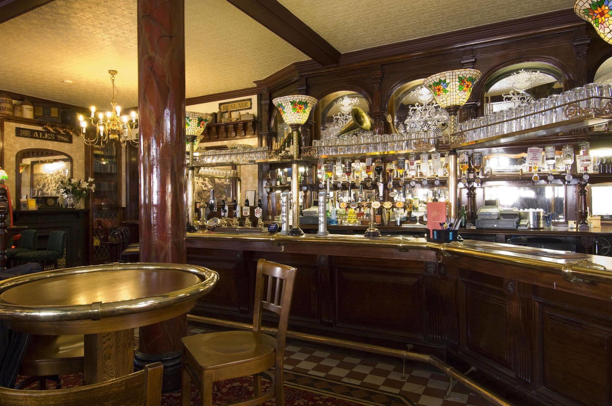 The Railway Hotel Worthing Exteriör bild